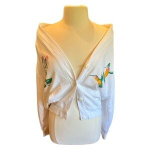 Vintage White Button Up Sweatshirt With Appliqué Wear Open or Off Shoulder S/M﻿﻿